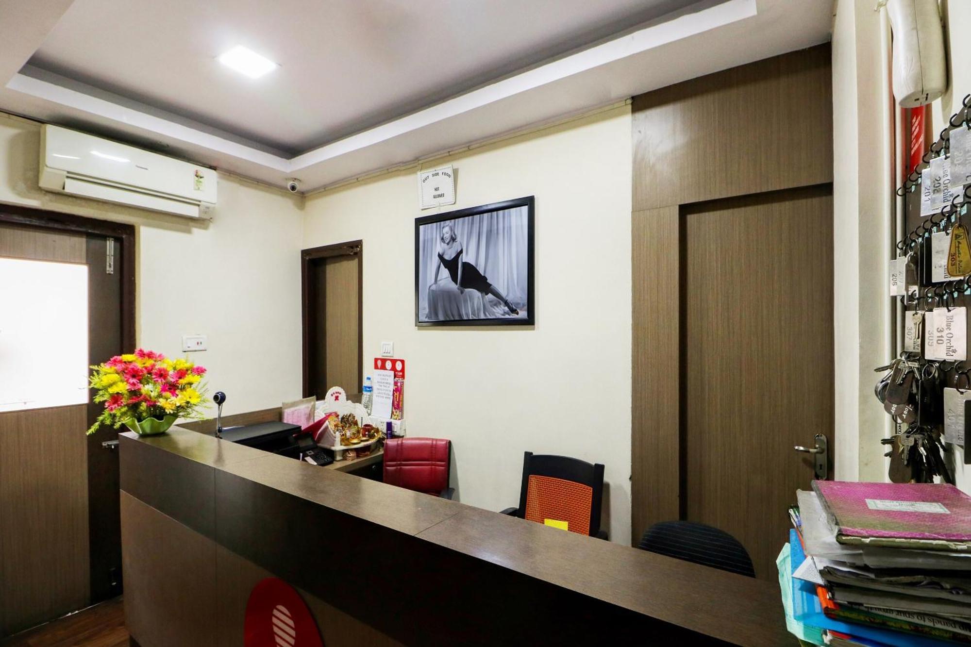 Oyo Flagship 1805 Hotel Star Delight Panchuria Exterior foto